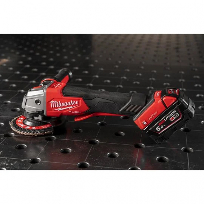 Шлифмашина угловая аккумуляторная MILWAUKEE M18 ONEFSAG125XPDB-0X FUEL 4933478434